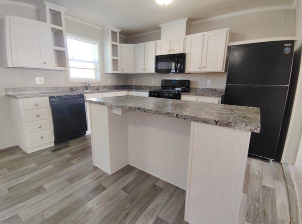 5225 Tokay, Flint Twp, MI 48507