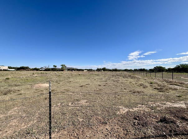 Noah (C-1) Lane, Belen, NM 87002