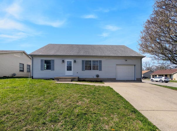 1144 Southpoint Dr., Georgetown, KY 40324