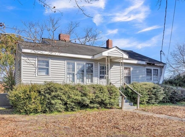 211 Mcqueen Street, Johnston, SC 29832