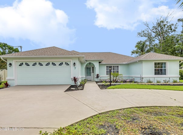 7 WESTGATE Lane, Palm Coast, FL 32164