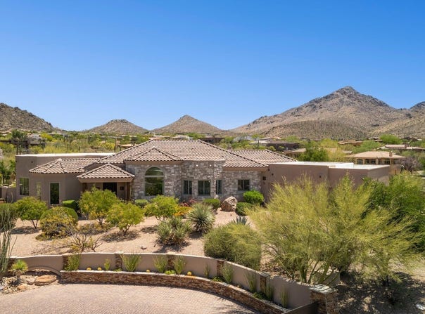 24200 N ALMA SCHOOL Road, Scottsdale, AZ 85255