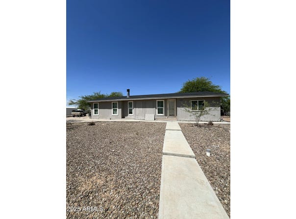 11016 N GRAND CANYON Boulevard, Casa Grande, AZ 85122