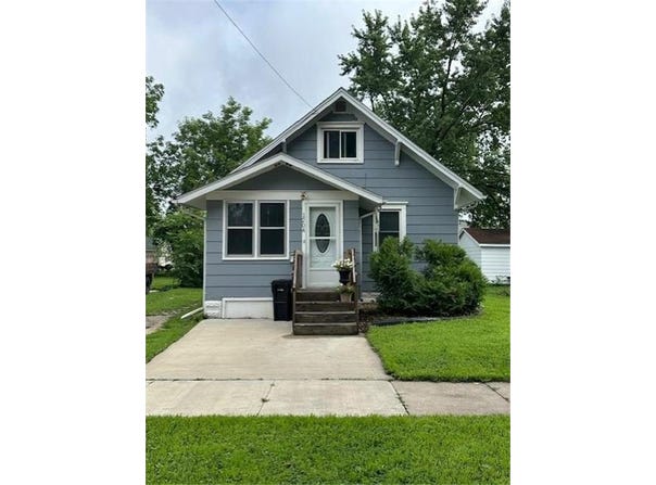 1204 7th Avenue NW, Austin, MN 55912