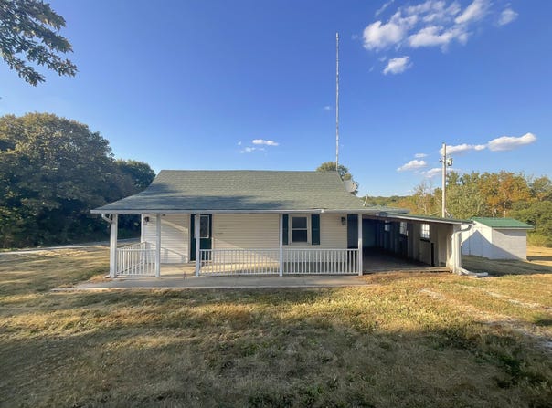 3602 S 78th Road, Humansville, MO 65674