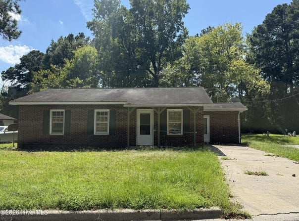 221 Faulk Street, Williamston, NC 27892