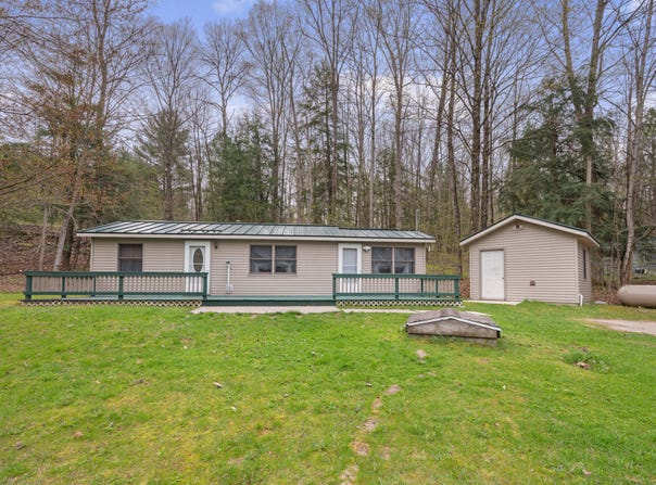 10184 Bea Boulevard, Reed City, MI 49677