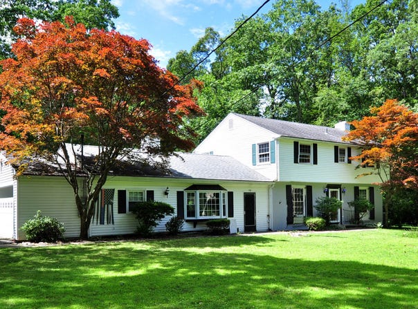 559 Allen Road, Torrington, CT 06790