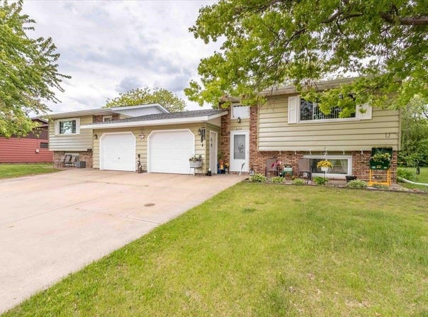 2220 16TH STREET SOUTH, Wisconsin Rapids, WI 54494