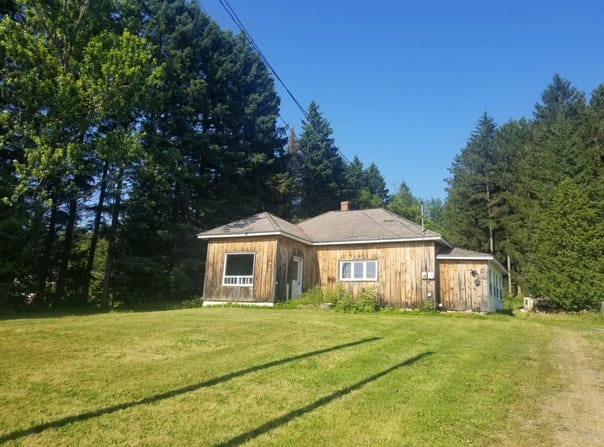 512 E Presque Isle Road, Caribou, ME 04736