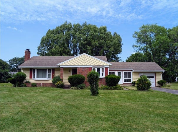 1900 Lehigh Station Road, Henrietta, NY 14467