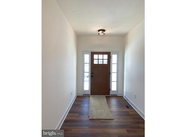 54 FLINT DRIVE, HANOVER, PA 17331