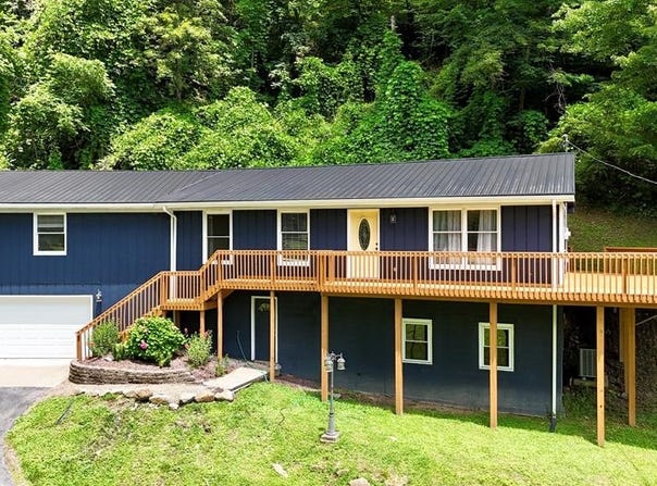 114 Derby Street, Pikeville, KY 41501
