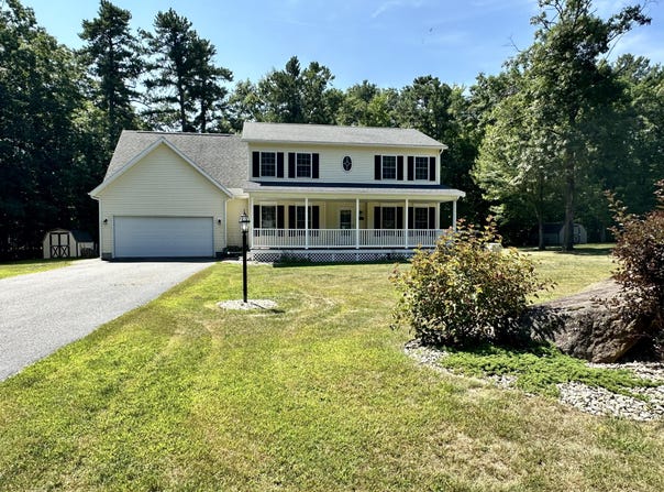 14 Twin Birch Lane, Morrisonville, NY 12962