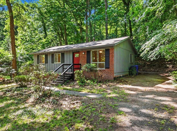 212 Valley Park Drive, Chapel Hill, NC 27514