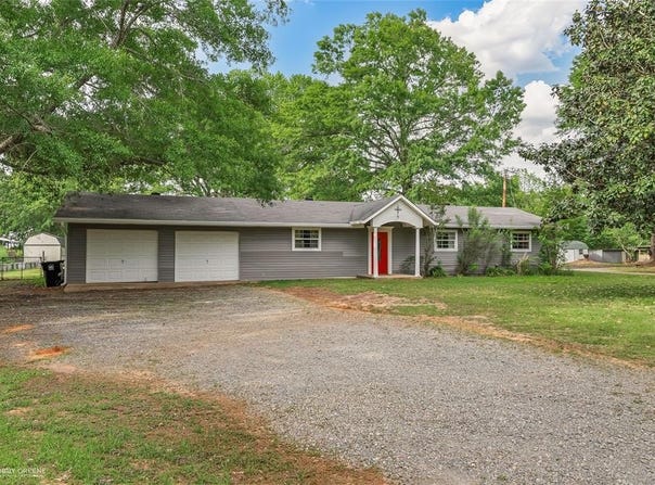 524 W Mckinley Avenue, Haughton, LA 71037