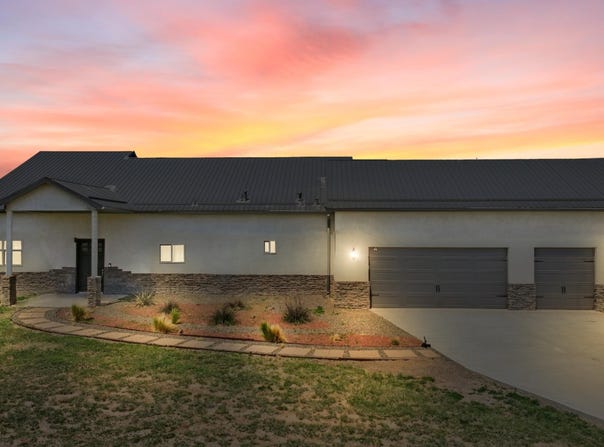 2 Hayward Court, Edgewood, NM 87015