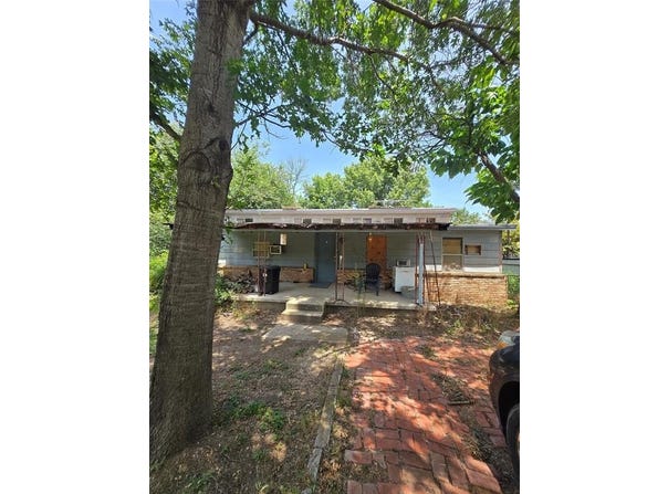 7160 Camp Street, Azle, TX 76020