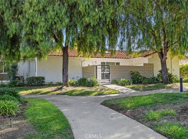 2197 Via Mariposa E, Laguna Woods, CA 92637