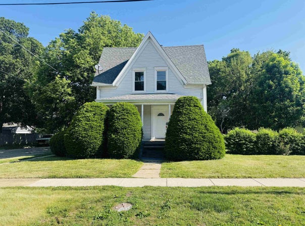 1904 12TH Avenue, ROCKFORD, IL 61104