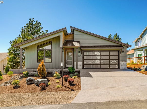 559 Meadows DR, Manzanita, OR 97130