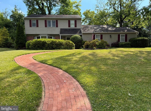 4190 HOFFMAN Road, HATBORO, PA 19040