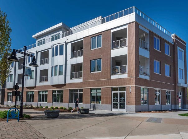 304 W Kirkwood Avenue, Bloomington, IN 47404