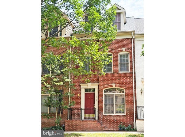 2422 14TH ST N, ARLINGTON, VA 22201