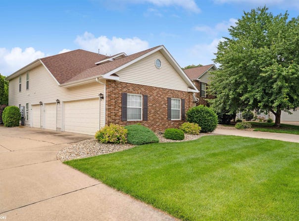 1408 Orchard Meadow Drive, Burlington, IA 52601