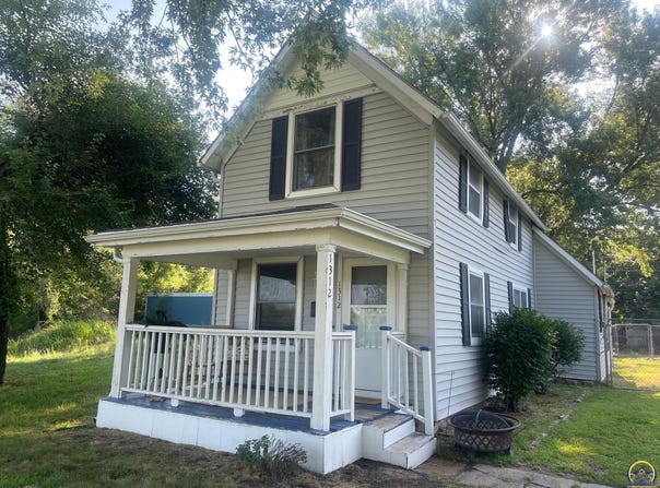 1312 NE Wabash AVE, Topeka, KS 66616