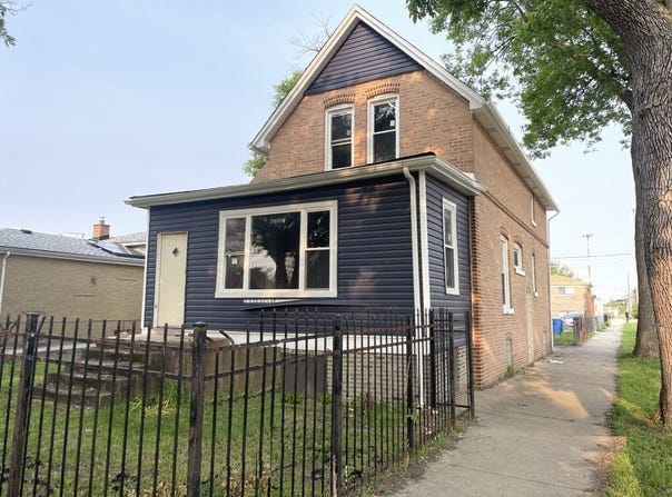 8900 S Emerald Avenue, Chicago, IL 60620