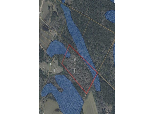 Nashville Ferry Rd E, Columbus, MS 39702