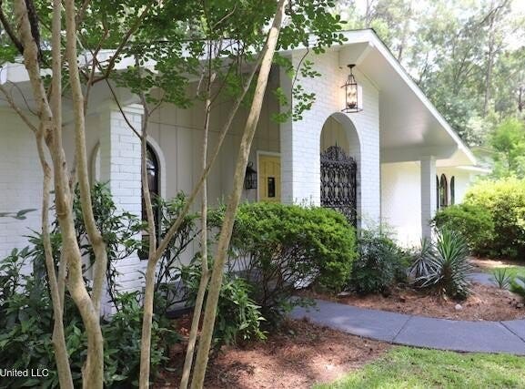 1704 Ridgewood Drive, Columbia, MS 39429