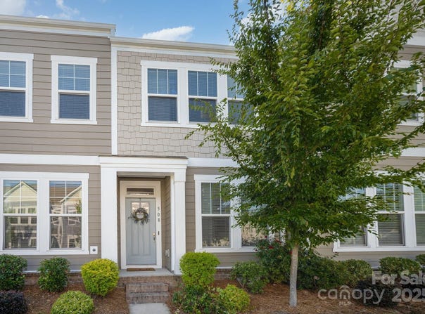 508 Morrows Turnout Way, Pineville, NC 28134
