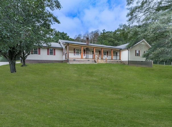 622 Harmony Road SE, Aragon, GA 30104