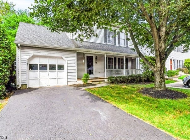 48 Kingswood Rd, Branchburg Twp., NJ 08876-7429