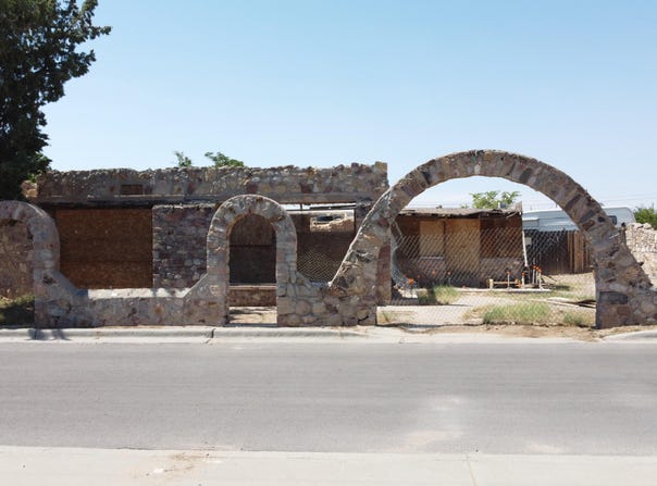 541 Juniper Avenue, Las Cruces, NM 88001