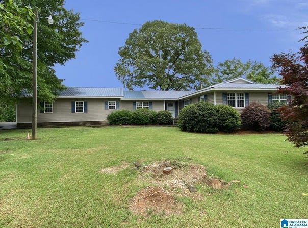 112 MEADOWVIEW CIRCLE, MUNFORD, AL 36268