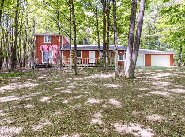630 62nd Street, South Haven, MI 49090