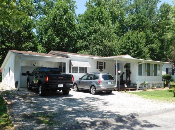 122 Ariel Loop, Hendersonville, NC 28792