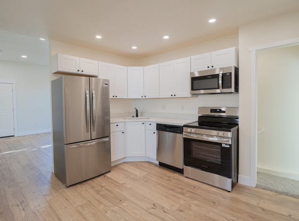 310 4TH St, Ogden, UT 84404