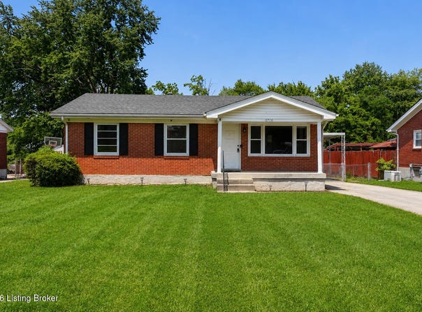 6716 Triangle Dr, Louisville, KY 40214