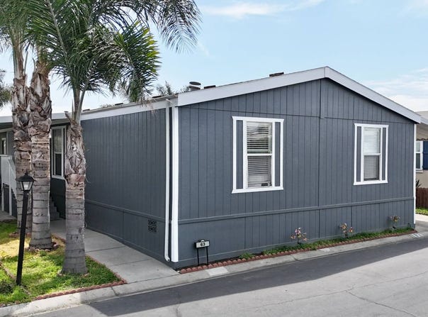 8200 Bolsa Avenue, Midway City, CA 92655
