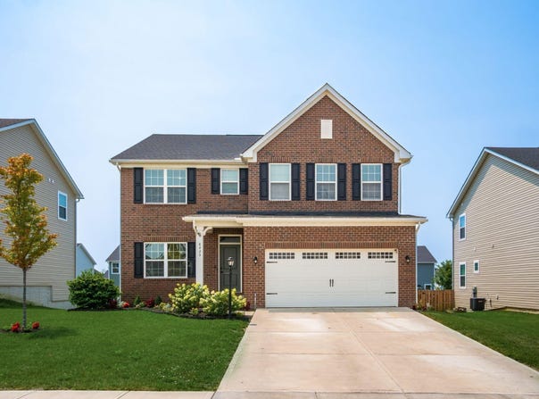 8435 Graystone Drive, Pickerington, OH 43147