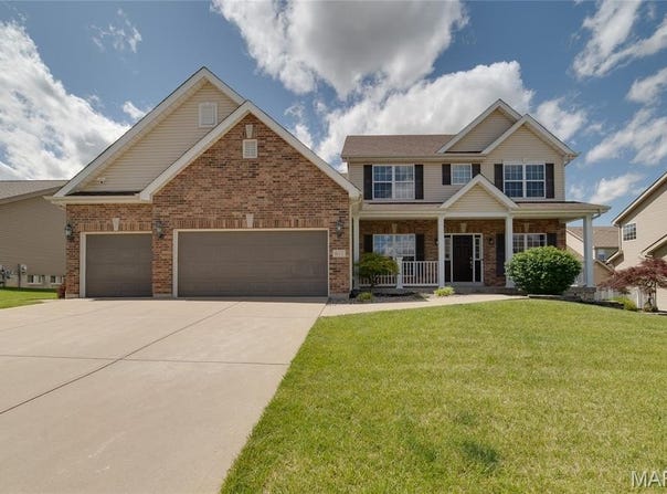 611 Derek Drive, Wentzville, MO 63385