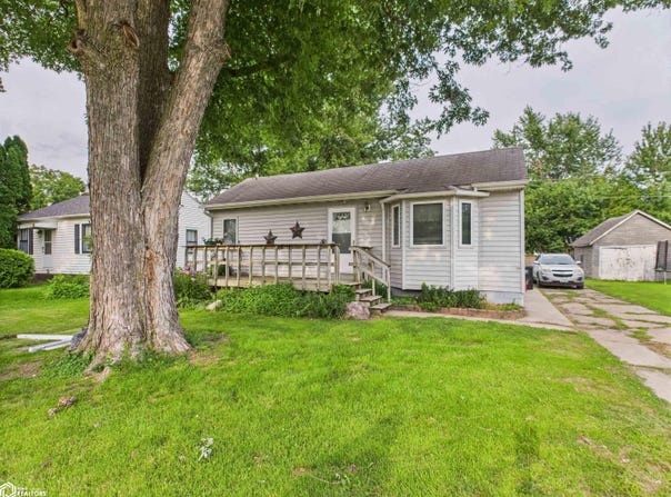 522 s adella, Ottumwa, IA 52501