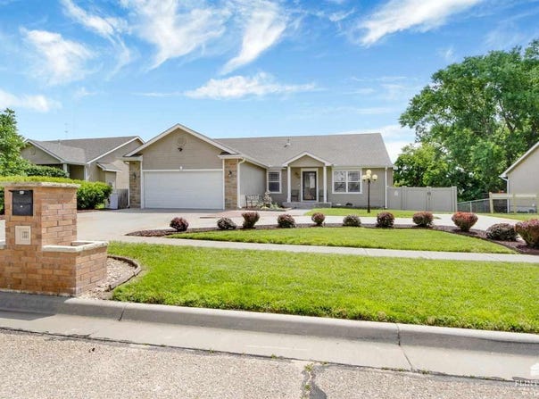 1331 Spring Hill Drive, Junction City, KS 66441