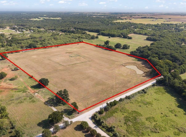 HCR 2421 W, Hillsboro, TX 76645