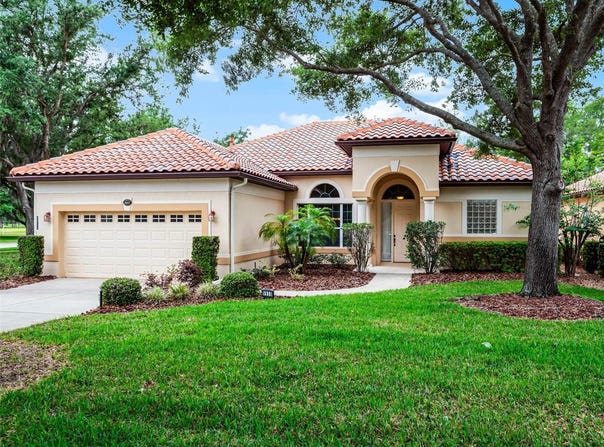 9958 SANTA BARBARA COURT, HOWEY IN THE HILLS, FL 34737