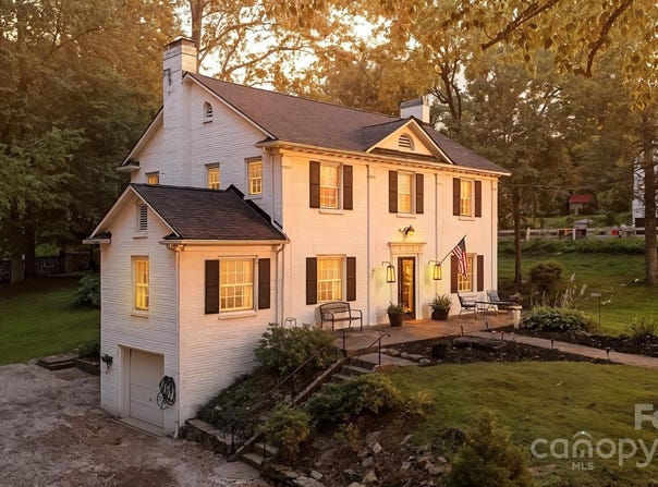 1412 Mimosa Lane NW, Lenoir, NC 28645